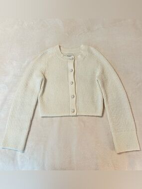 Abercrombie Pearl Cardigan